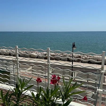 Lägenhetshotell Ca Dell'angelo - Caorle
